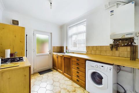 3 bedroom semi-detached house for sale, Lingmell Avenue, Carr Mill, St Helens, WA11