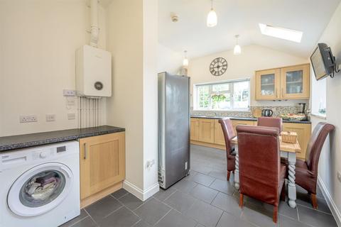 10 Cot Lane, Stourbridge, DY8 5PP