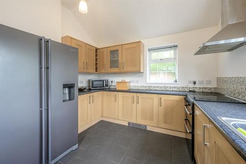 10 Cot Lane, Stourbridge, DY8 5PP