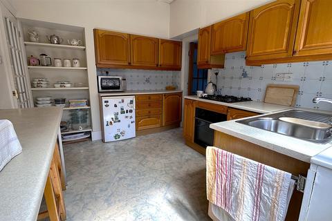 undefined, Rednal Road, Birmingham B38