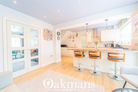 75 Willow Road, Bromsgrove, B61 8PU