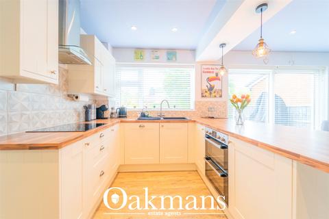 75 Willow Road, Bromsgrove, B61 8PU