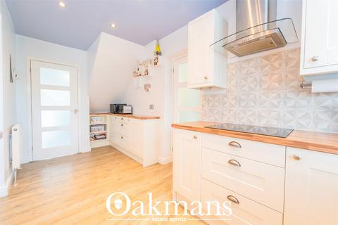 75 Willow Road, Bromsgrove, B61 8PU