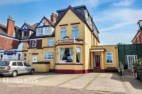 undefined, 7 Norfolk Square, Great Yarmouth