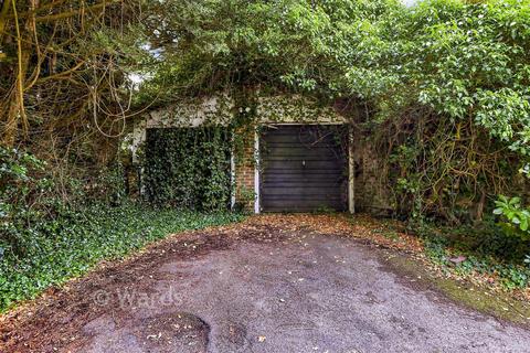 3 bedroom detached house for sale, Old Mill Road, Hollingbourne, Maidstone, Kent