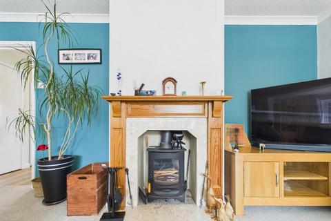 3 bedroom semi-detached house for sale, Sherborne Road, Chichester