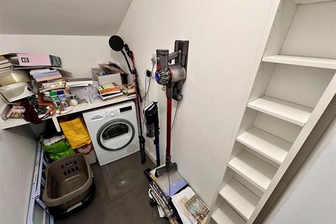 8 Flora Drive, Salford, M7 1TB