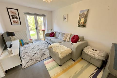 8 Flora Drive, Salford, M7 1TB