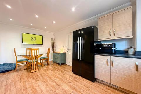 4 Willow Court, Cold Norton, Chelmsford, CM3 6FH