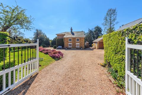 5 bedroom detached house for sale, Round Bush Lane, Aldenham WD25
