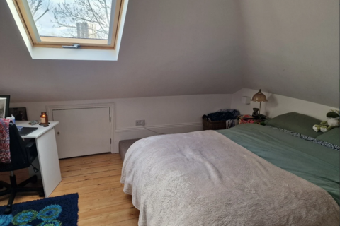 2 bedroom flat to rent, Evering Road, Upper Clapton, Hackney, E5
