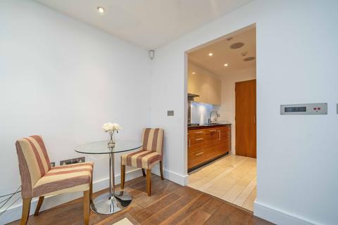 1 bedroom apartment to rent, Lancelot Place, SW7