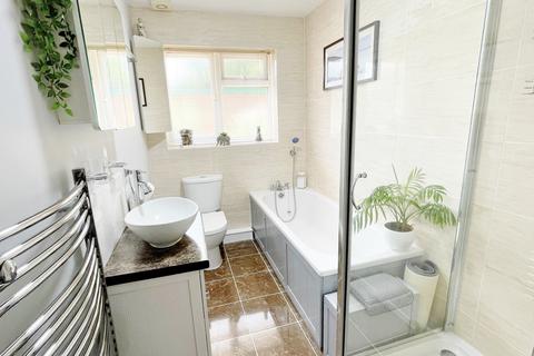 undefined, Fawley Road, Hythe