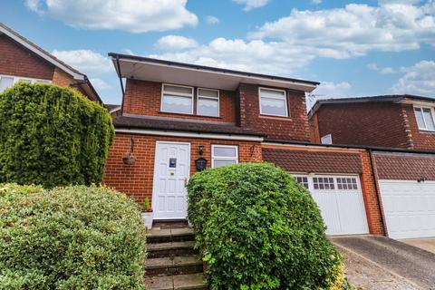 4 bedroom detached house for sale, John Eliot Close, Nazeing