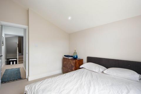 42 Strahan Road, London, E3 5DB