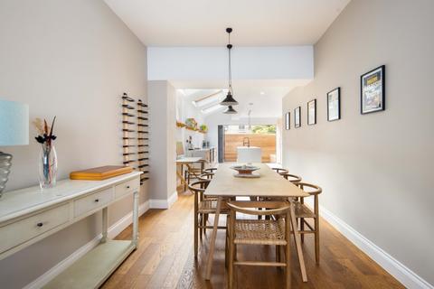 42 Strahan Road, London, E3 5DB