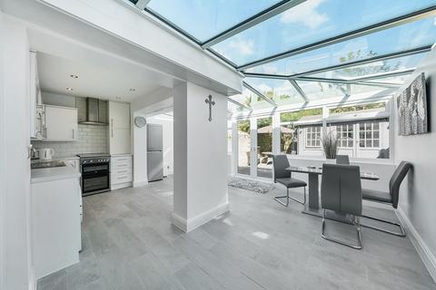 113 Foxon Lane, Caterham, CR3 5SJ