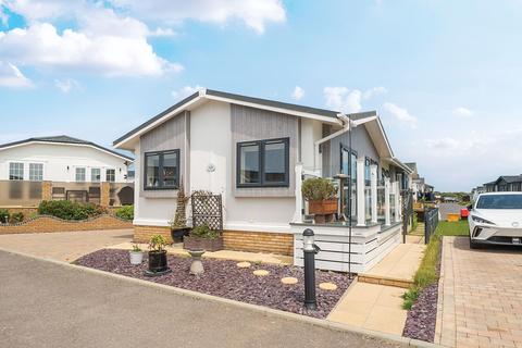 2 bedroom park home for sale, New Lane, Lymington SO41