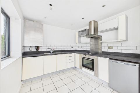 2 bedroom apartment for sale, High Street, Amblecote, Stourbridge, DY8 4DX