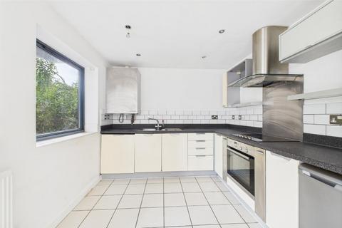 2 bedroom apartment for sale, High Street, Amblecote, Stourbridge, DY8 4DX