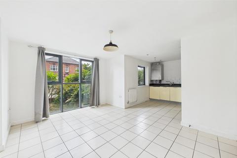 2 bedroom apartment for sale, High Street, Amblecote, Stourbridge, DY8 4DX