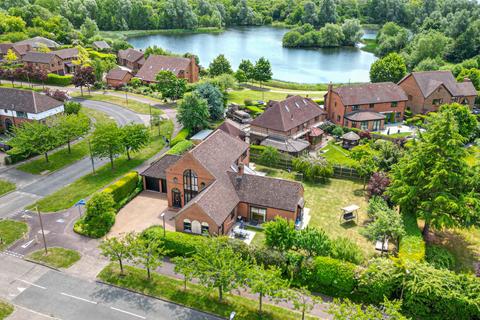 5 bedroom detached house for sale, Simpson Road, Milton Keynes MK7