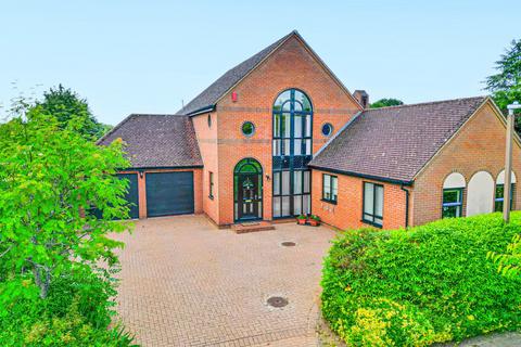 5 bedroom detached house for sale, Simpson Road, Milton Keynes MK7