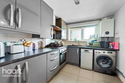 undefined, Brammas Close, SLOUGH