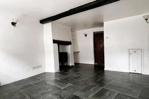 30 Cooks Cross, South Molton, EX36 4AW