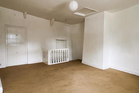 30 Cooks Cross, South Molton, EX36 4AW