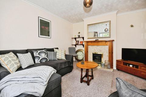 228 Halifax Road, Sheffield, S6 1AA