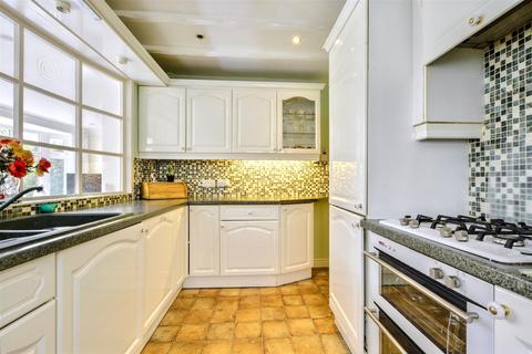 undefined, Salcombe Drive, Redhill, Nottingham