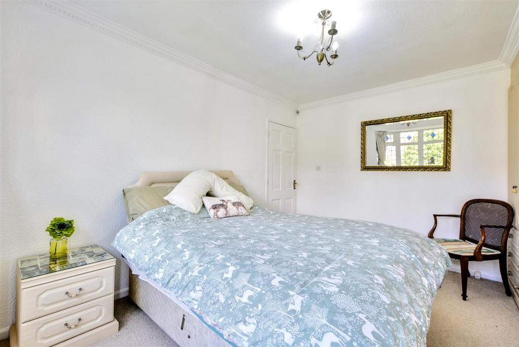 Bedroom 1 2.jpeg