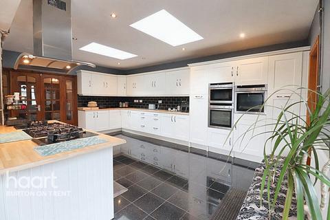 undefined, Stanton Road, Stapenhill