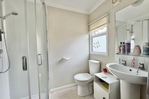 2 bedroom park home for sale, Willow Tree Farm, Hythe, Kent
