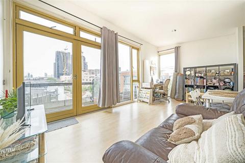 1 bedroom flat for sale, Schoolbank Road, London SE10