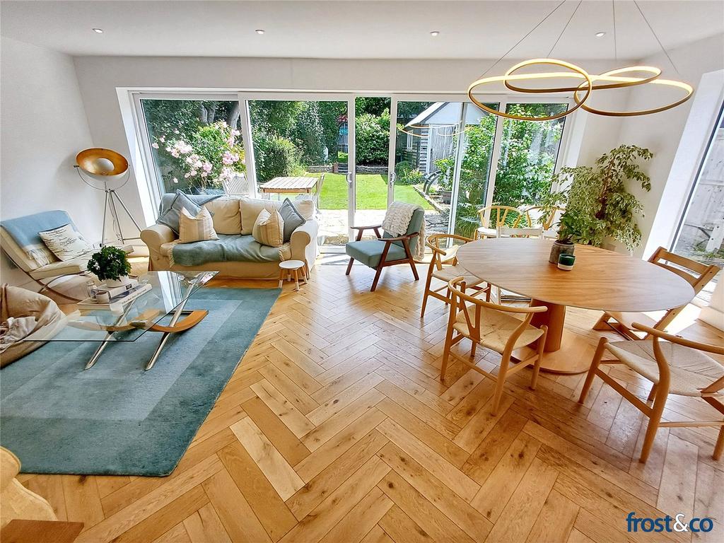 Dining/Family Area