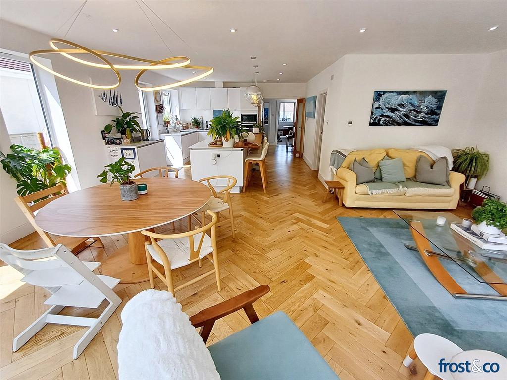 Dining/Family Area