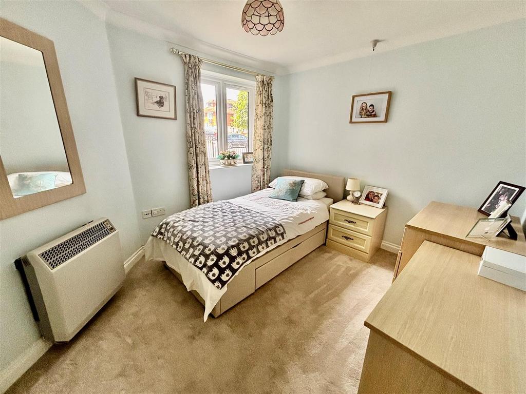 Bedroom.jpg