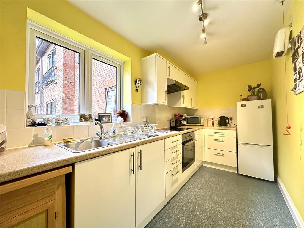 Image00006.jpeg