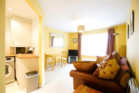 undefined, Turberville Place, Off Ansells Way, Central Warwick (Nr Sainburys & Race Course)