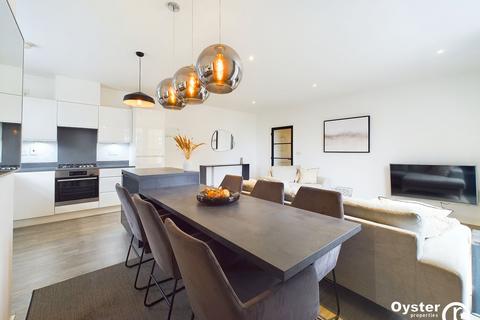 undefined, Collison Avenue Barnet EN5 3BQ