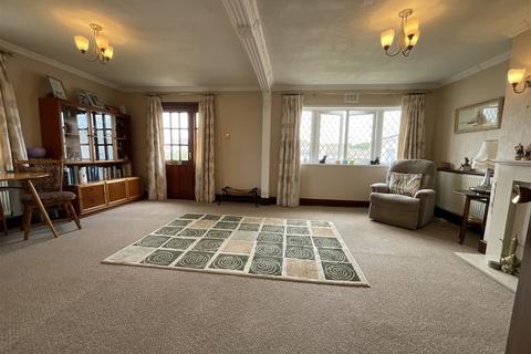 2 bedroom mobile home for sale, Lower Dunton Road, Dunton, Brentwood, Essex