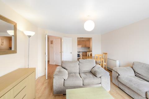 2 bedroom apartment to rent, Glaisher Street London SE8