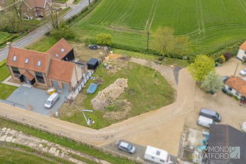 undefined, Attleborough Road, Caston