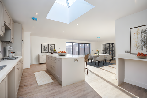 2a Edenside Drive, Attleborough, NR17 2EL