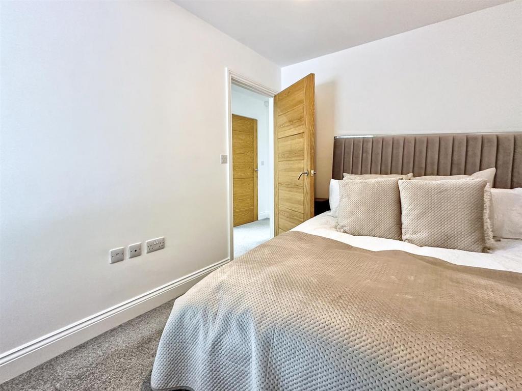 Ground floor bedroom
