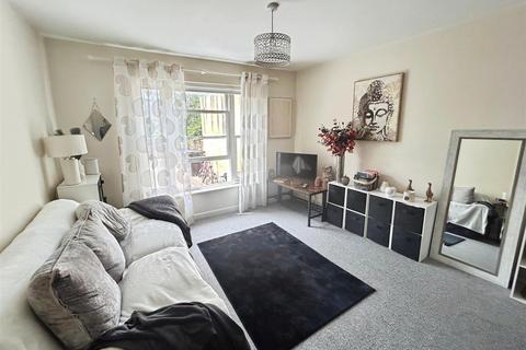 1 bedroom flat for sale, New Street, Herne Bay