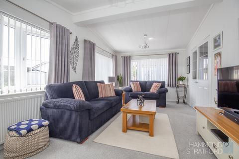 undefined, Appletree Close, Attleborough