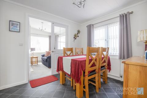 undefined, Appletree Close, Attleborough